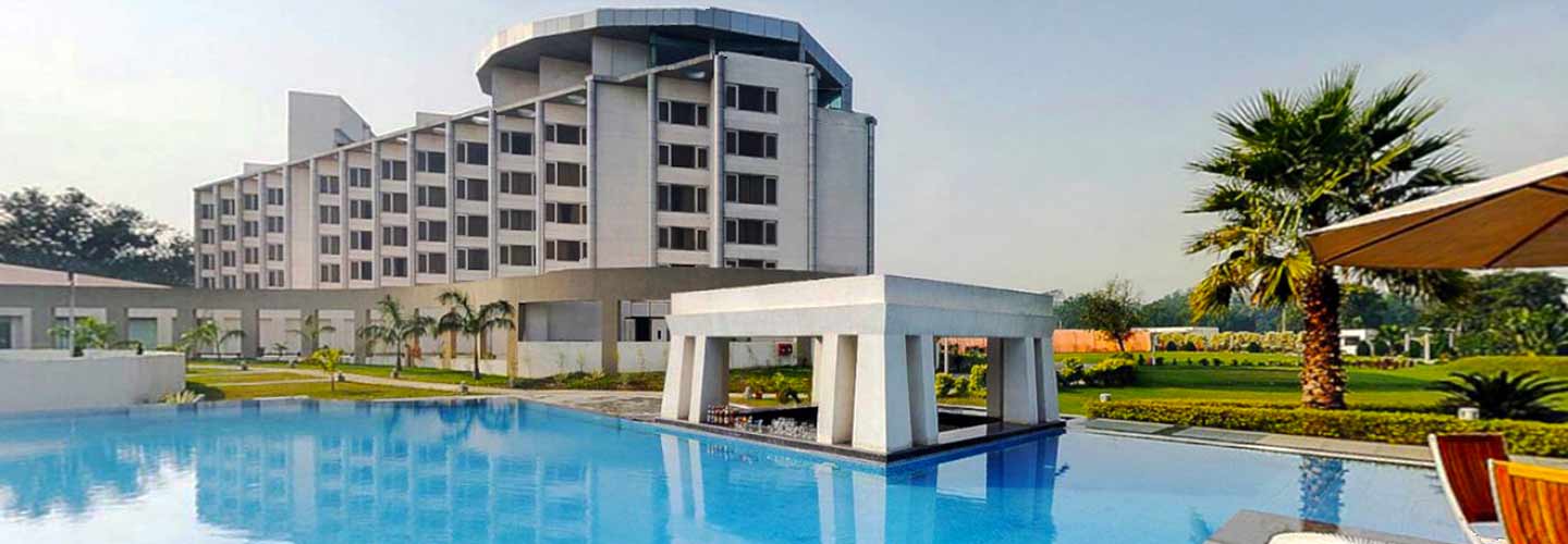 ramada-plaza-jhv